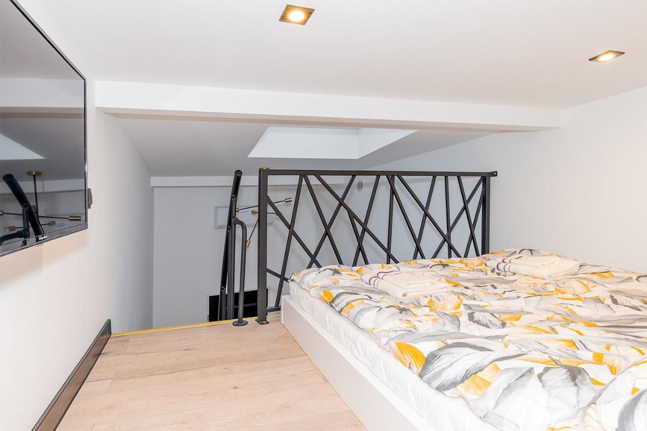 Apartament Typu Premium 200 M. Od Starowki !!! Sandomierz Buitenkant foto